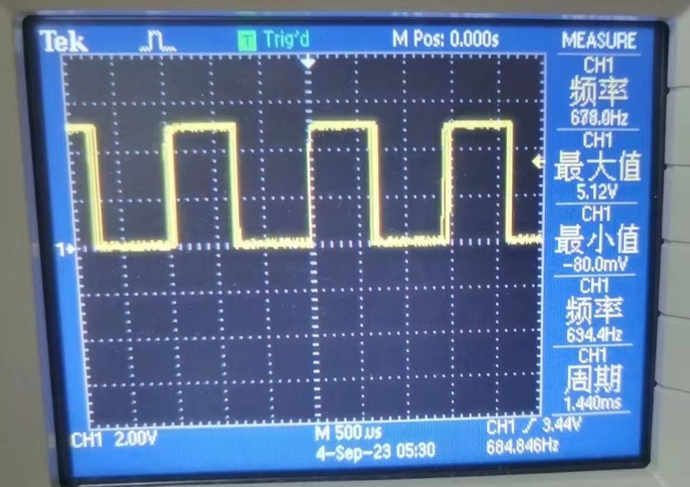 激光转速传感器ROLS-5PW信号传送到数字示波器
